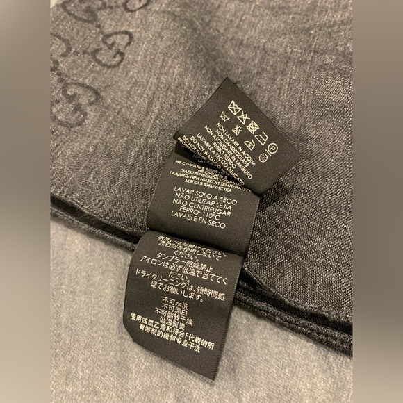 Gucci Scarf - Picture 3 of 7